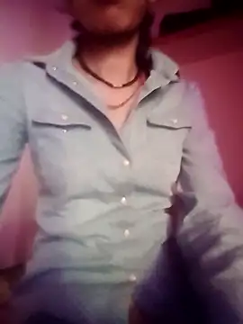 Snapshot of tocixgi chatting on February 19, 5:03 am tocixgi online show from February 19, 5:03 am