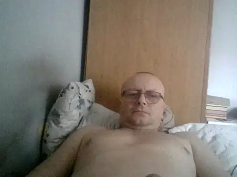 dlugigruby73 online show from February 12, 10:21 am