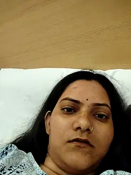Snapshot of Anushka_Singh0 chatting on June 21, 4:31 pm Anushka Singh0 online show from June 21, 4:31 pm