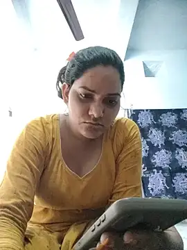 Snapshot of Anushka_Singh0 chatting on June 24, 5:17 am Anushka Singh0 online show from June 24, 5:17 am