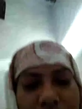 Snapshot of Anushka_Singh0 chatting on June 25, 1:27 am Anushka Singh0 online show from June 25, 1:27 am