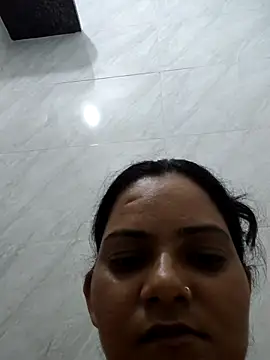 Snapshot of Anushka_Singh0 chatting on July 3, 4:46 pm Anushka Singh0 online show from July 3, 4:46 pm