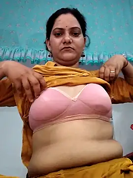 Snapshot of Anushka_Singh0 chatting on July 4, 5:46 am Anushka Singh0 online show from July 4, 5:46 am