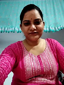 Snapshot of Anushka_Singh0 chatting on July 20, 1:02 pm Anushka Singh0 online show from July 20, 1:02 pm