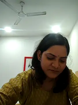 Snapshot of Anushka_Singh0 chatting on August 2, 12:20 am Anushka Singh0 online show from August 2, 12:20 am