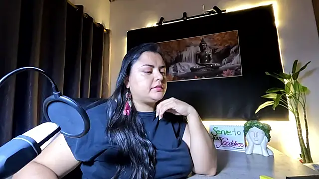 Snapshot of AzaraOnyx chatting on June 14, 3:25 pm AzaraOnyx online show from June 14, 3:25 pm