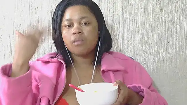 Snapshot of TemptingTits chatting on March 12, 12:11 pm TemptingTits online show from March 12, 12:11 pm