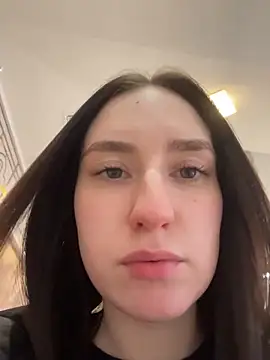 Midnight Siren online show from February 14, 4:37 pm