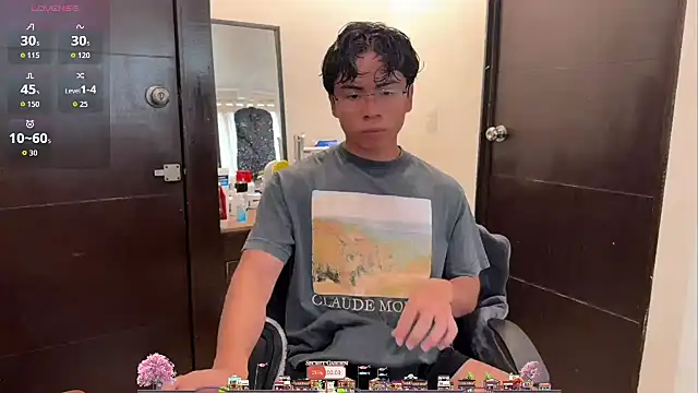 Snapshot of BentoBoxxx chatting on June 22, 11:46 pm BentoBoxxx online show from June 22, 11:46 pm