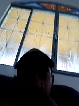 Snapshot of Deniodamasio chatting on February 13, 12:12 pm Deniodamasio online show from February 13, 12:12 pm