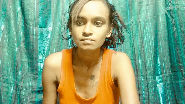 Snapshot of SassyXindian chatting on March 6, 4:31 am SassyXindian online show from March 6, 4:31 am