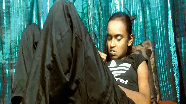 Snapshot of SassyXindian chatting on March 24, 5:34 am SassyXindian online show from March 24, 5:34 am