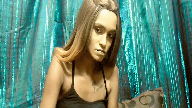 Snapshot of SassyXindian chatting on March 30, 11:00 am SassyXindian online show from March 30, 11:00 am