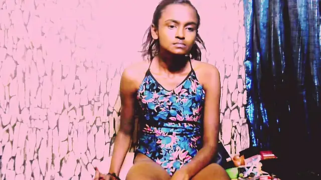SassyXindian online show from July 7, 11:58 am