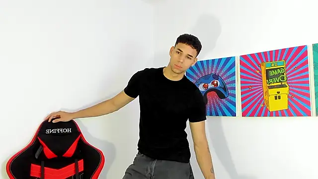 Thomas walker14 online show from February 20, 12:38 pm