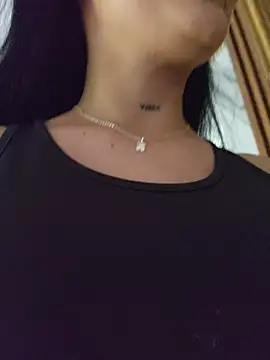 Snapshot of Roma_xxx chatting on March 29, 9:15 pm Roma xxx online show from March 29, 9:15 pm