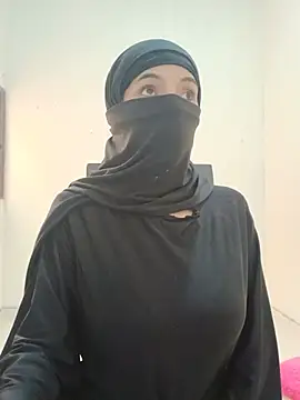 aminaa  online show from July 16, 12:44 pm