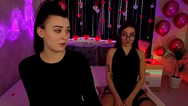 CutiesKittys online show from February 13, 11:12 pm