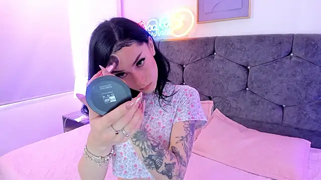 Snapshot of Megan_Morphy chatting on March 9, 1:59 pm Megan Morphy online show from March 9, 1:59 pm