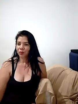 Snapshot of Victoria42 chatting on March 21, 10:20 am Victoria42 online show from March 21, 10:20 am