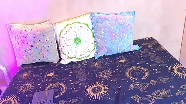 BySabrina online show from July 30, 12:15 pm