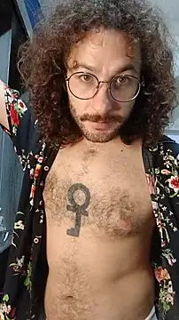 VanderVelvet online show from March 26, 6:30 am