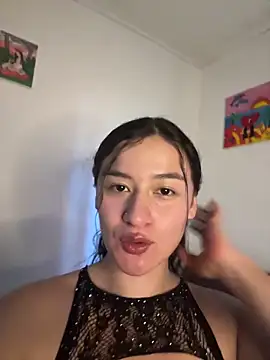 Snapshot of rocko77_ chatting on March 31, 10:10 pm rocko77 online show from March 31, 10:10 pm