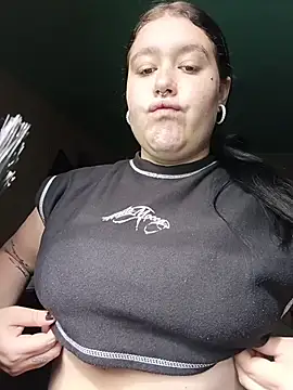 Freckless  online show from July 23, 3:10 pm