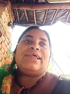 Snapshot of RASIYAN_RANI chatting on February 19, 5:25 am RASIYAN RANI online show from February 19, 5:25 am