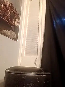 likeemilk online show from April 3, 2:37 pm