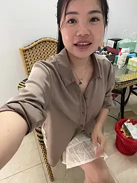 lau-11 online show from March 21, 8:41 am