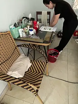 lau-11 online show from March 31, 4:13 am