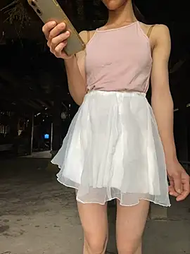 Snapshot of sunae-sex chatting on April 28, 1:48 am sunae-sex online show from April 28, 1:48 am