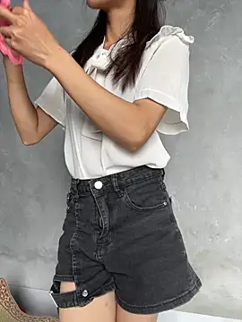 Snapshot of sunae-sex chatting on June 1, 12:34 am sunae-sex online show from June 1, 12:34 am