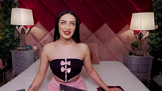 Snapshot of VictoriaLanes chatting on March 11, 5:57 am VictoriaLanes online show from March 11, 5:57 am