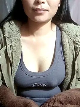 Snapshot of Gaga-xxx chatting on March 17, 8:28 am Gaga-xxx online show from March 17, 8:28 am