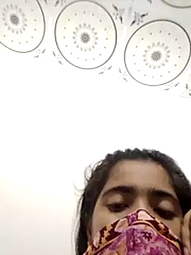 tanisha-me online show from July 25, 7:11 pm