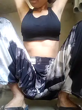 Horny Girl VIP online show from April 16, 7:31 am