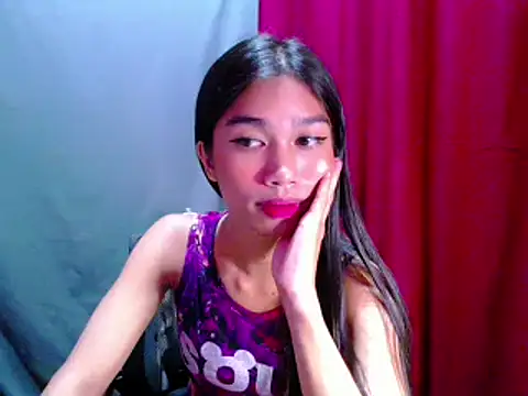 Snapshot of katrina_bigcock69 chatting on July 3, 8:59 pm katrina bigcock69 online show from July 3, 8:59 pm