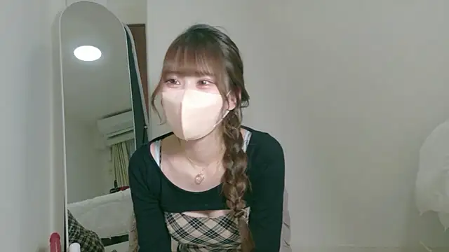 ukachan  online show from March 12, 6:03 pm