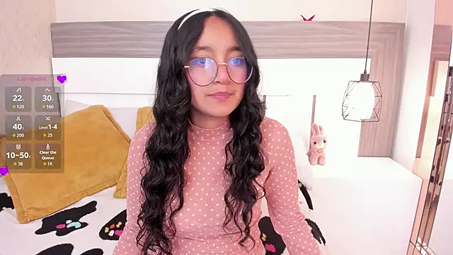 Emilyblussh online show from March 27, 8:08 pm