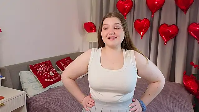 RobinHalminton online show from February 16, 11:39 am