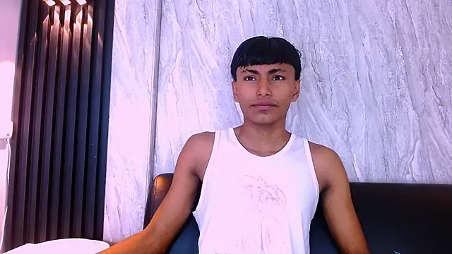 Snapshot of Kyle_Dimons chatting on March 24, 11:15 am Kyle Dimons online show from March 24, 11:15 am