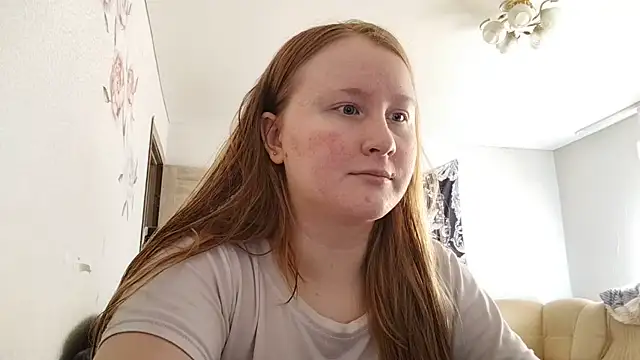 AnikaLipps online show from June 6, 4:01 pm