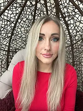 Snapshot of _Limmas_ae chatting on February 17, 10:12 am Limmas ae online show from February 17, 10:12 am