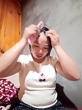 Pretty girl 2 online show from March 3, 2:45 pm