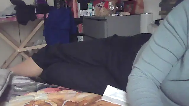 luanahot1 online show from February 15, 11:41 am