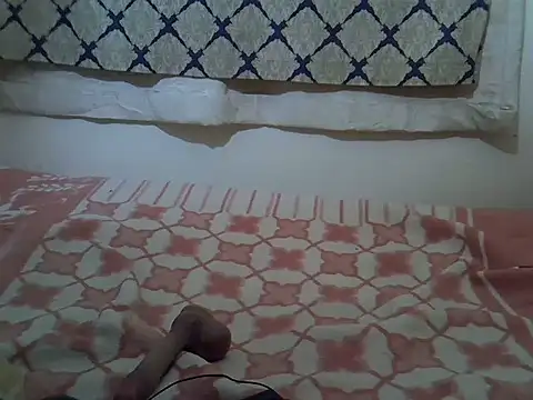 Snapshot of Gerty1234 chatting on February 14, 7:16 am Gerty1234 online show from February 14, 7:16 am