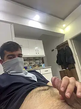 Snapshot of Can889988 chatting on March 19, 7:51 pm Can889988 online show from March 19, 7:51 pm