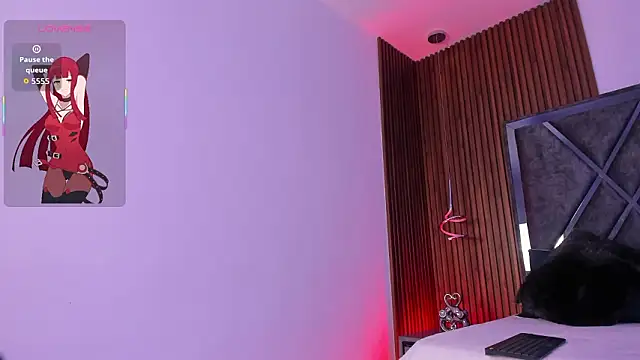 LunaVelour13 online show from March 10, 4:06 am